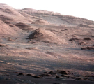 thumbnail voor NASA toont nieuwe kleurenfoto’s Mars
