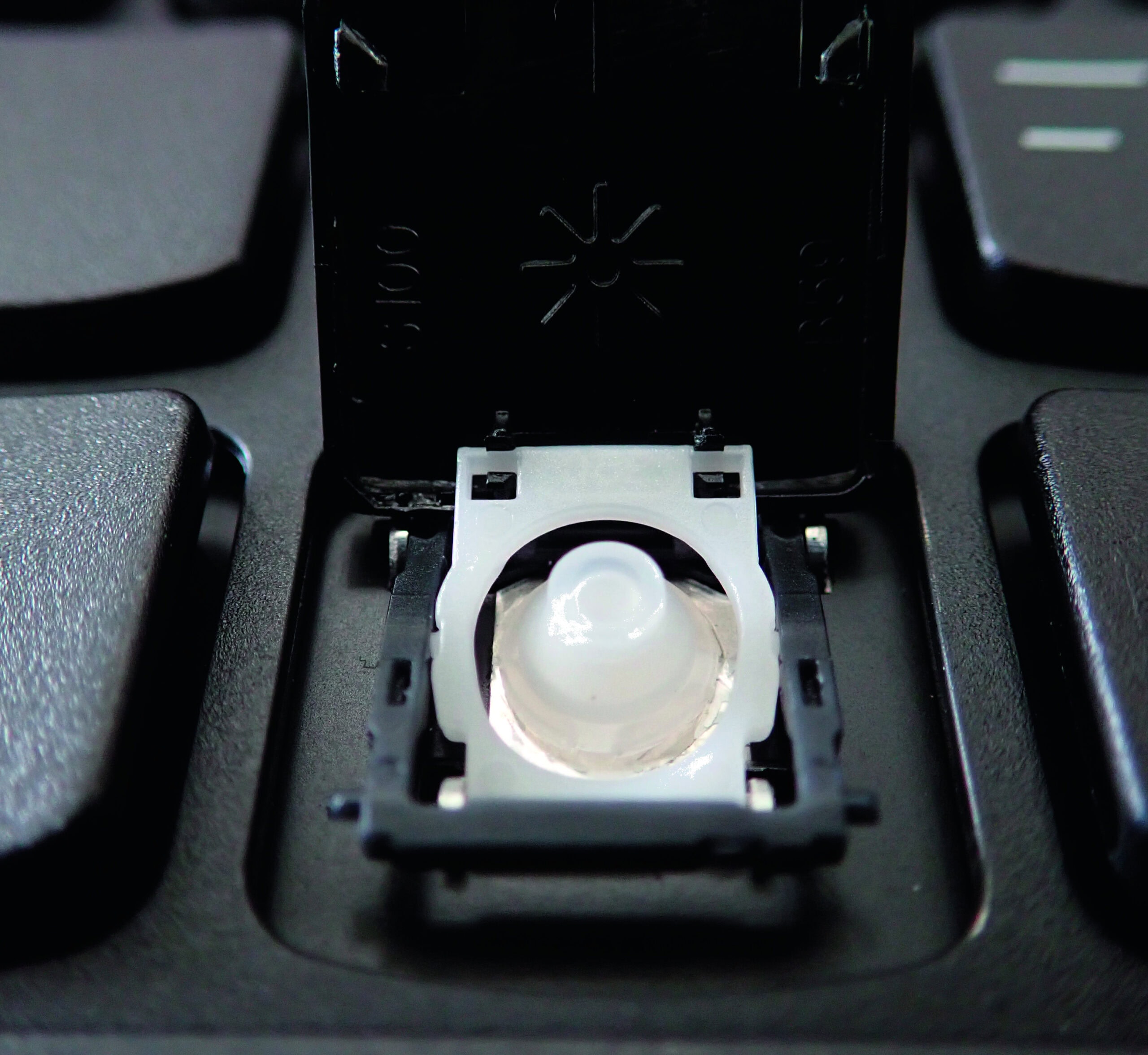 goed toetsenbord gaming, mechanisch, ergonomisch scissor switch stil