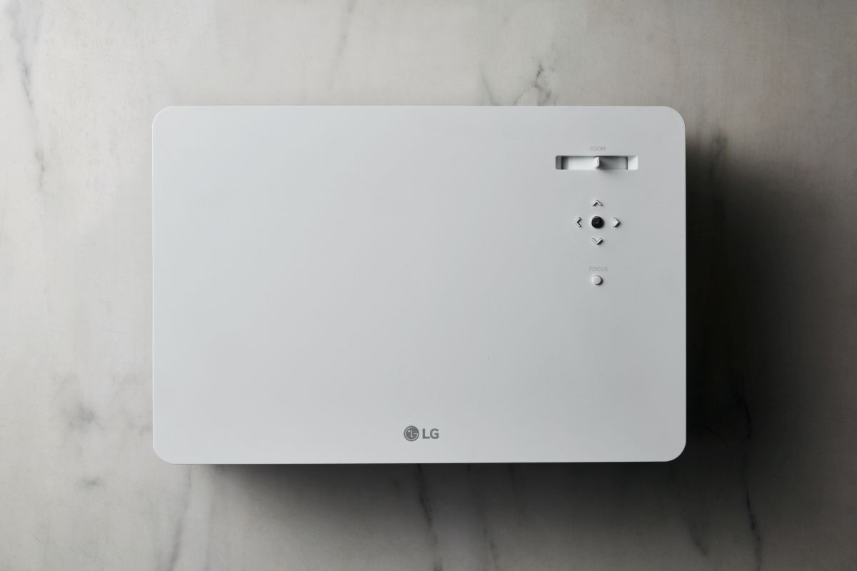 LG Beamer3