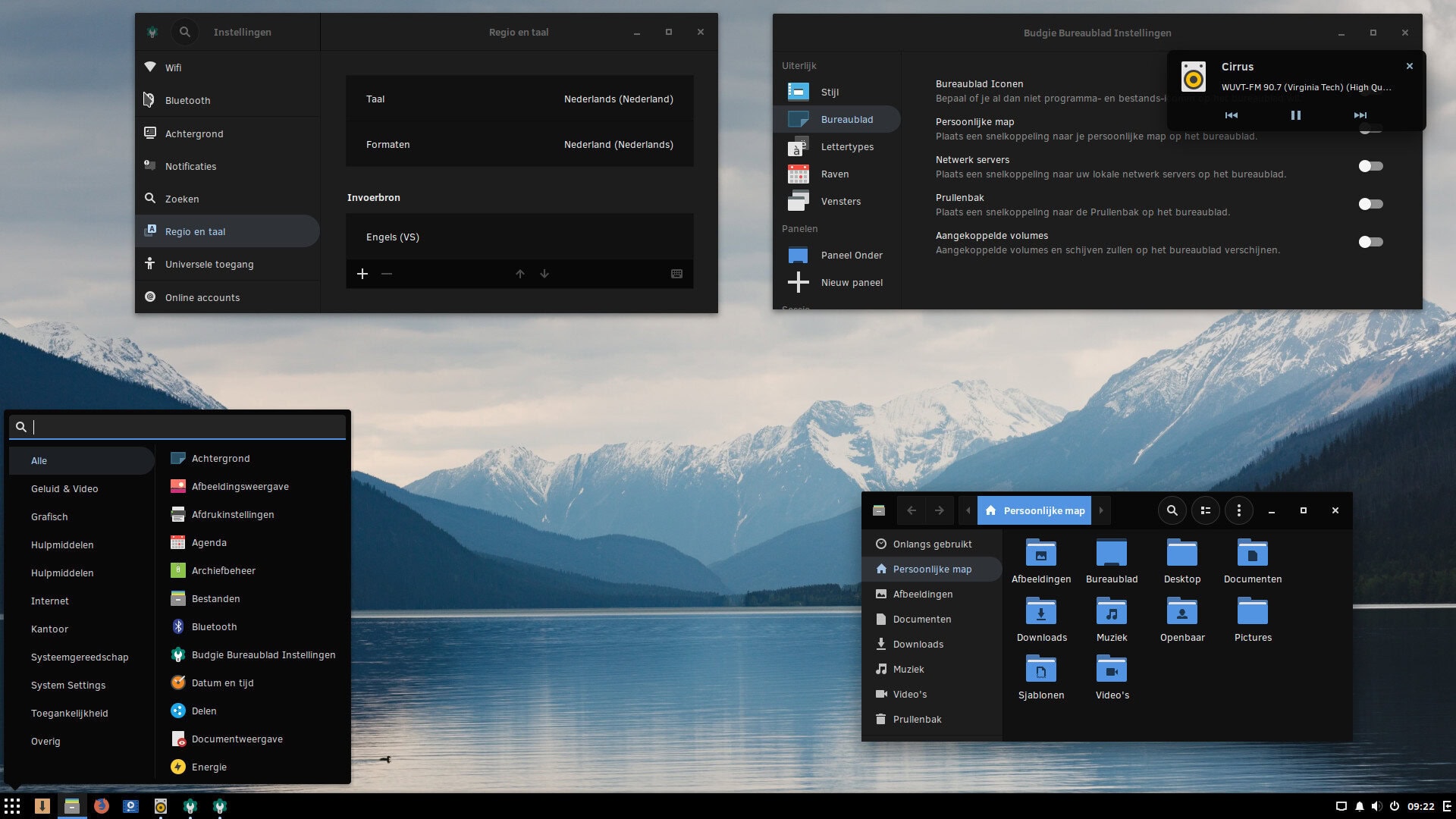 Solus 4 Fortitude desktop Linux review desktop Budgie