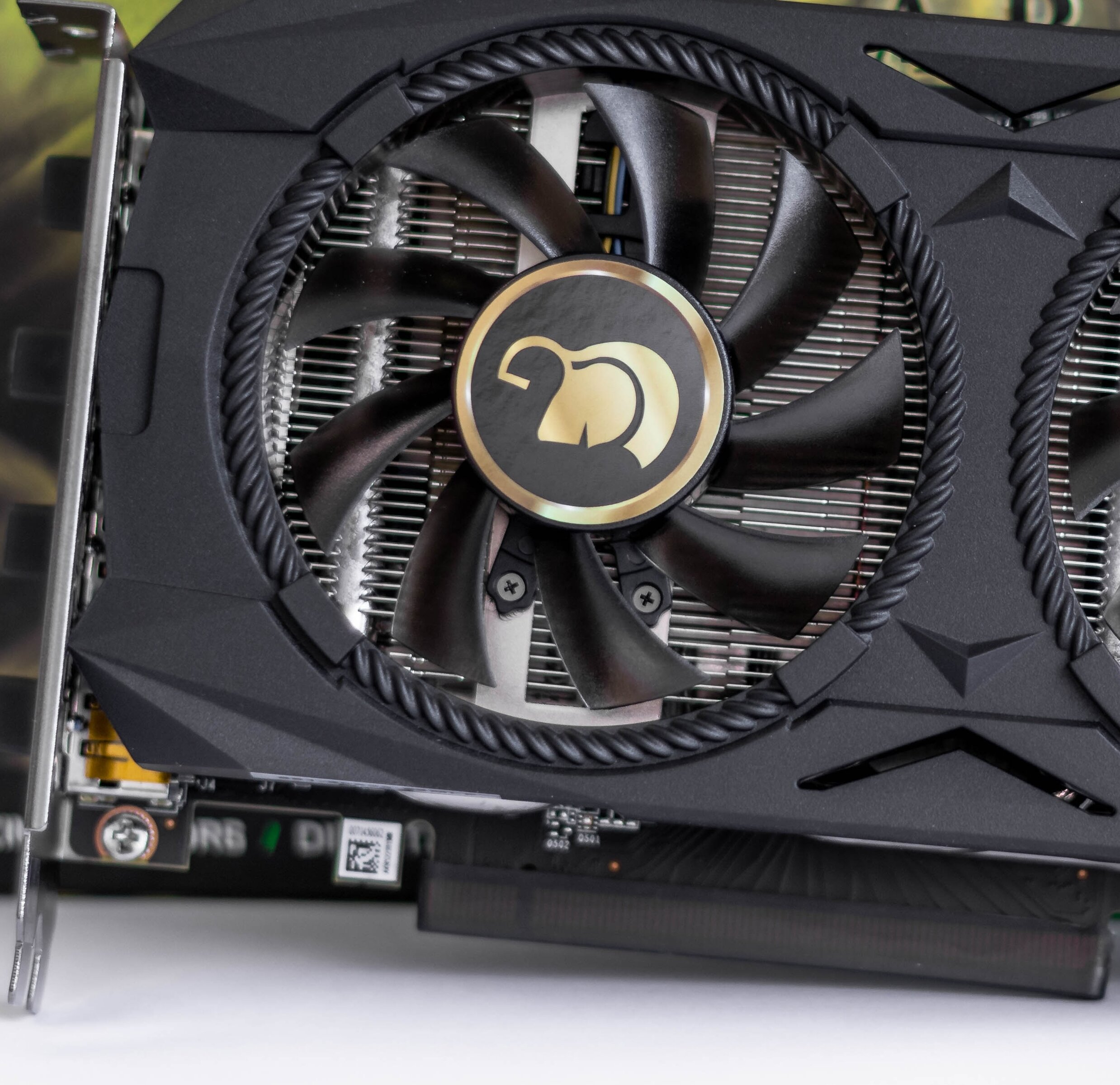 thumbnail voor Grafische kaart identificeren met GPU-Z