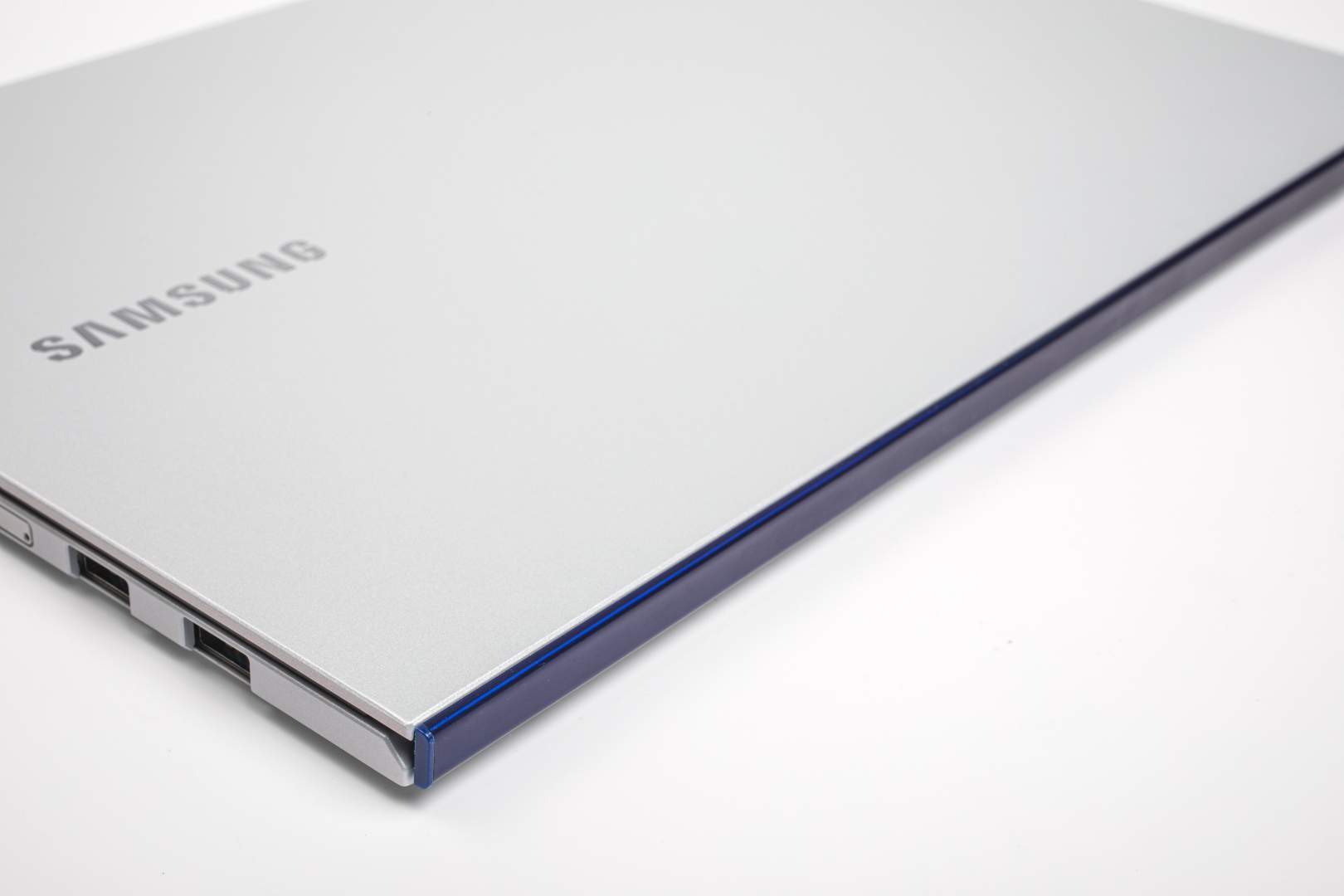 Samsung Galaxy Book Ion 13&rdquo; design