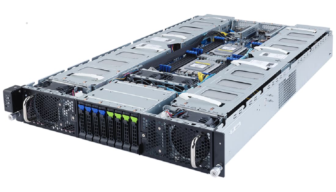 GIGABYTE G293-Z43 met AMD Alveo™ V70 Inference Accelerator Cards in een 2U chassis