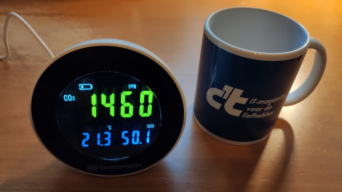 Een CO2 monitor kan waarschuwen bij te veel CO2 dat je moet ventileren