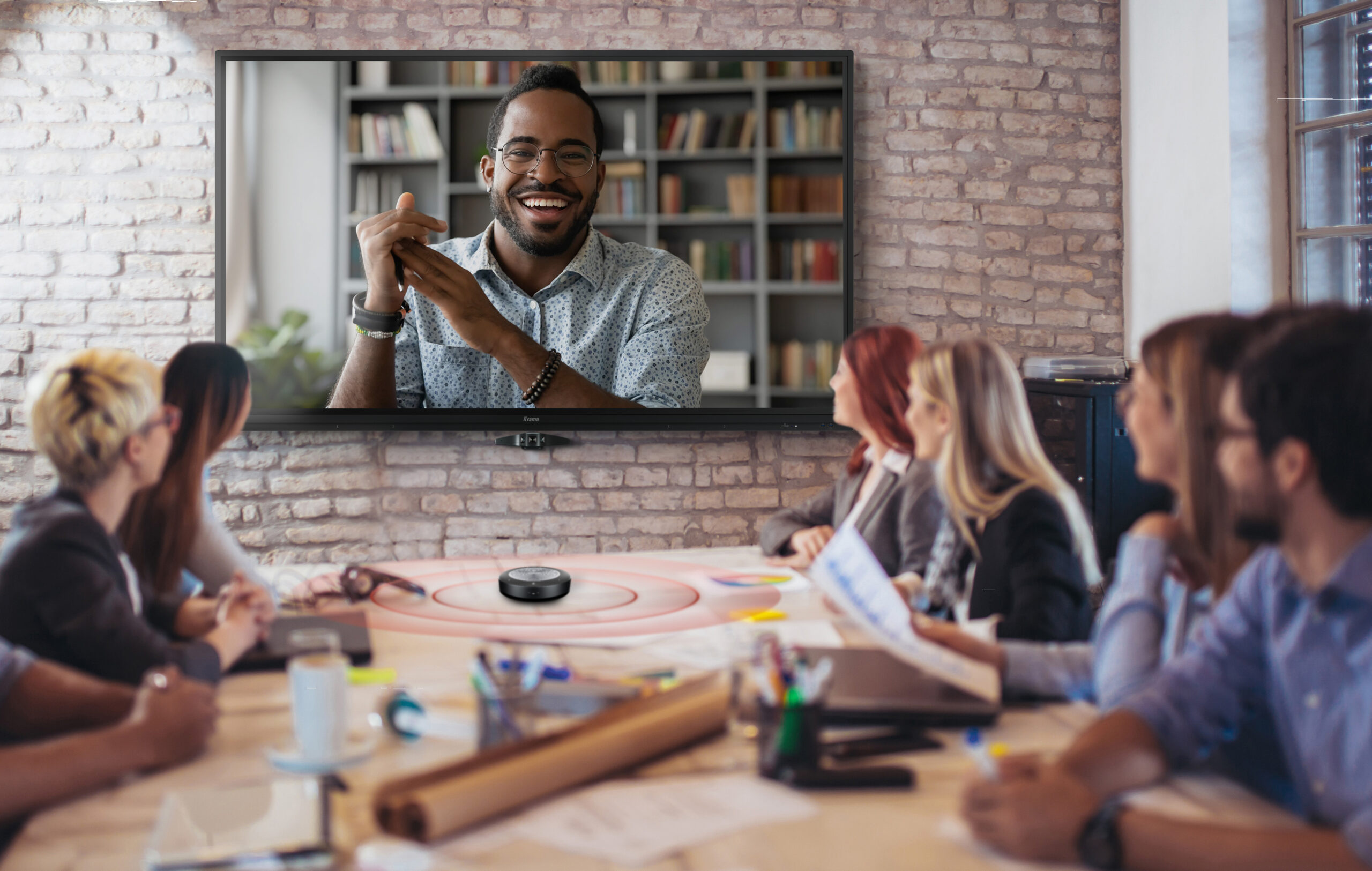 iiyama hybride vergaderen