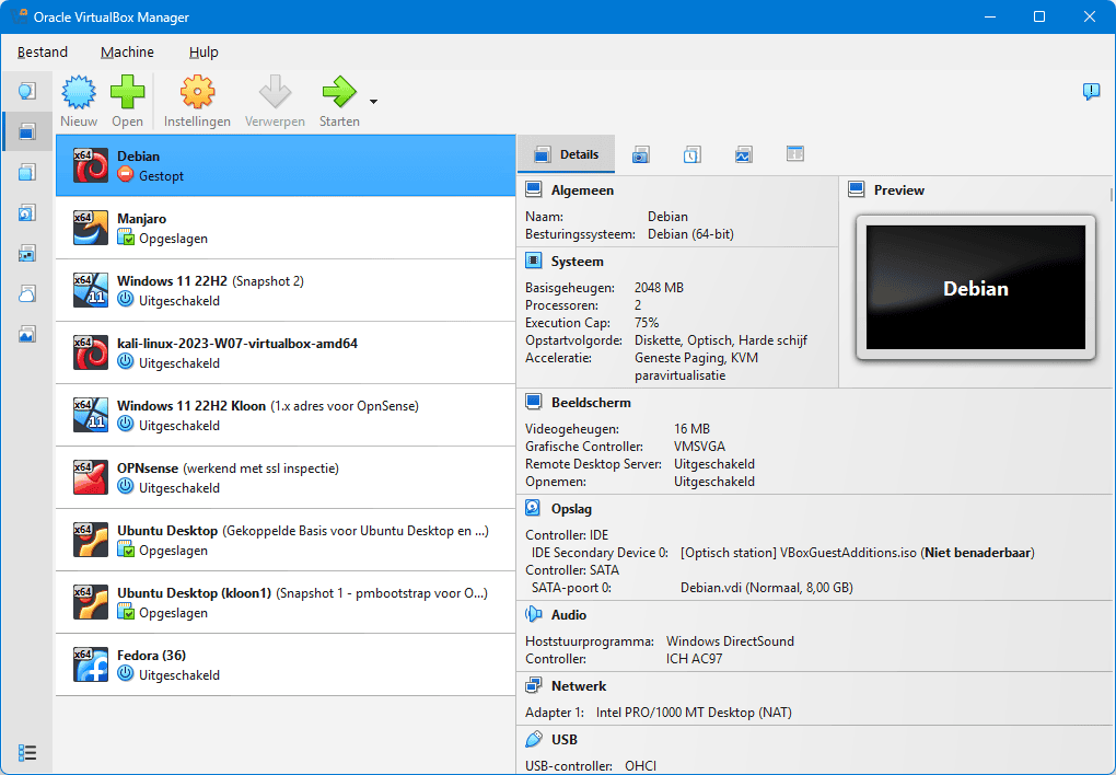 VirtualBox 7.2 interface met zijbalk
