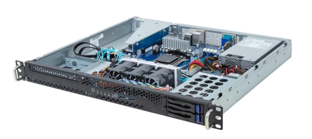 GIGABYTE R113-C10-AA02 1U Epyc 4004-server
