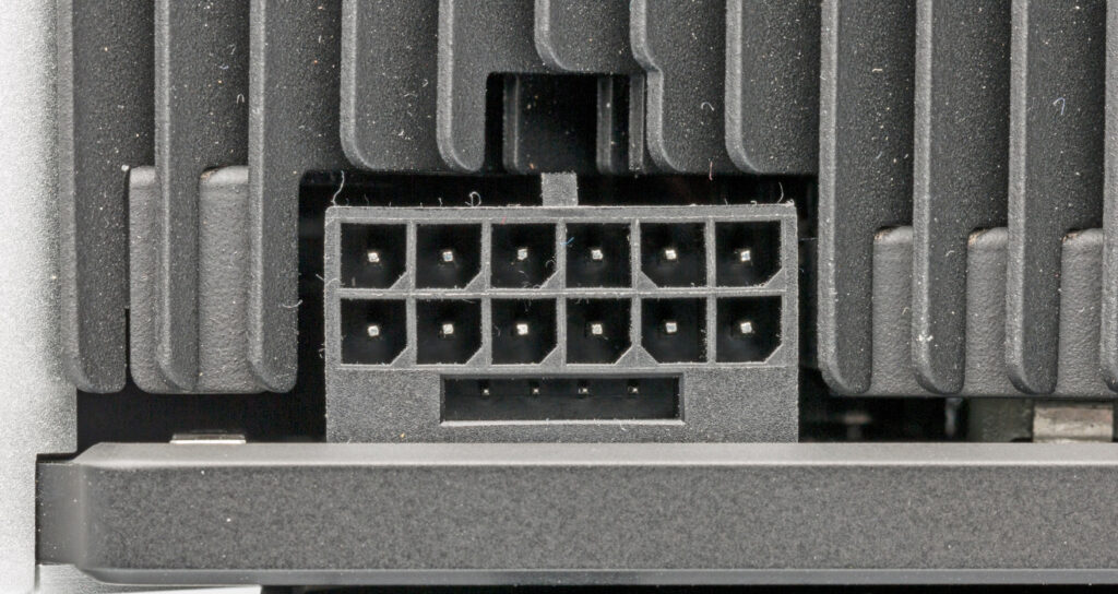 grafkinl 12V-2x6-aansluiting