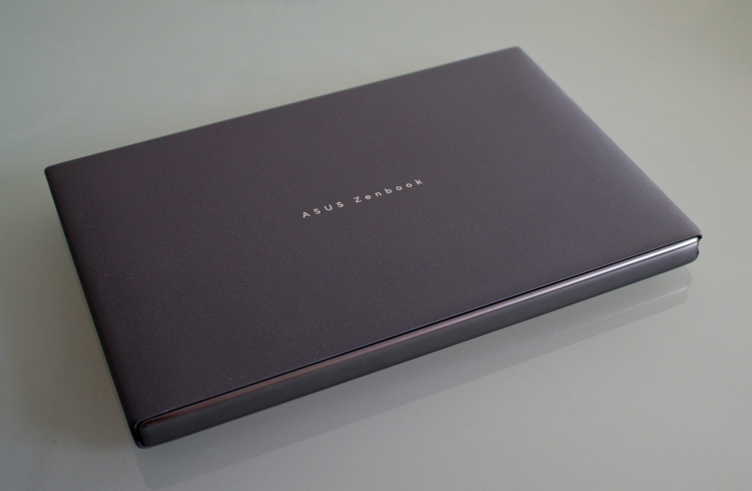 Cover voor Asus Zenbook Duo review: twee lezers delen hun praktijkervaringen