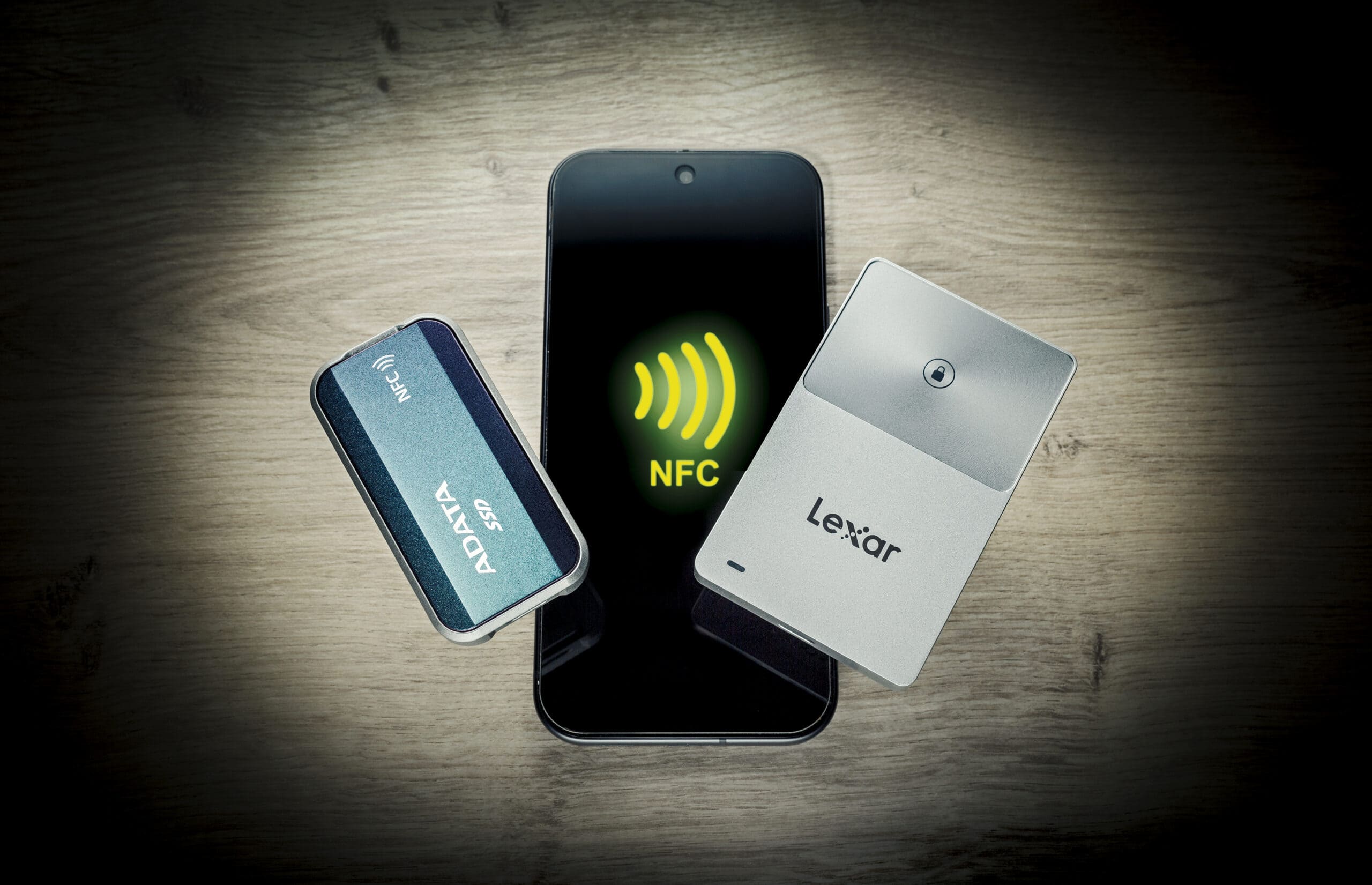 thumbnail voor USB-SSD&rsquo;s met NFC getest: veilig ontgrendelen met je smartphone